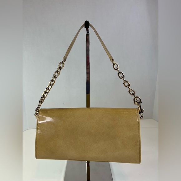 Jimmy Choo Beige Patent Leather Purse w/Authenticity Card - Picture 2 of 16